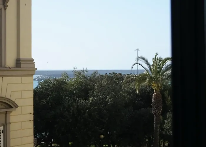 Oda ve Kahvaltı La Finestra Sul Mare Livorno